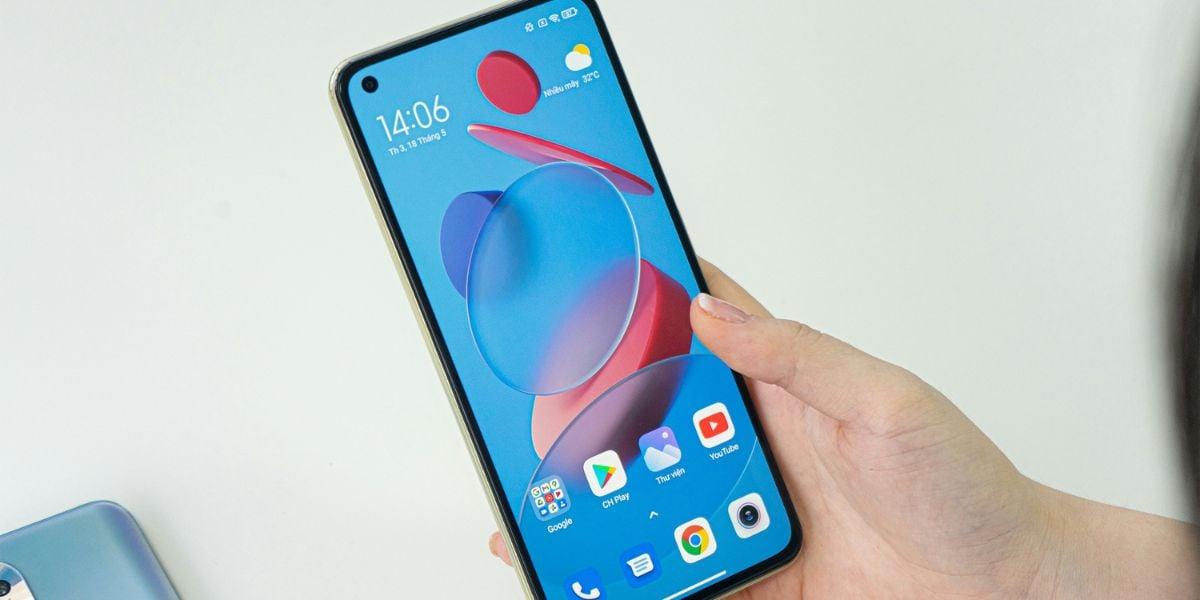 Best Budget Phones of the Year